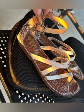 Sam Edelman Tan/Metallic Gold Gilroy Sandal - Size 8.5